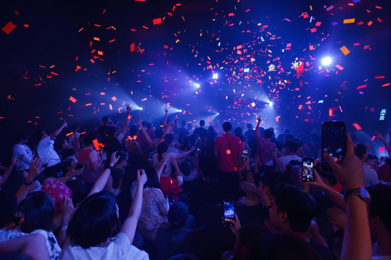 《星河漫漫》全球票房突破30亿，创番茄影视历史新高